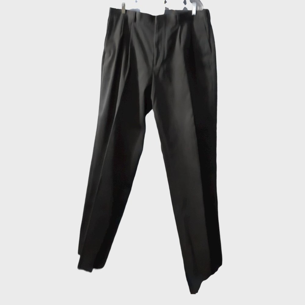 Men's Black Savane Cotton/Polyester Blend Dress Slacks (40W x 30L)